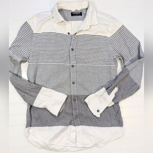 Express Gray/White Snap Front Lightweight Flannel Shirt